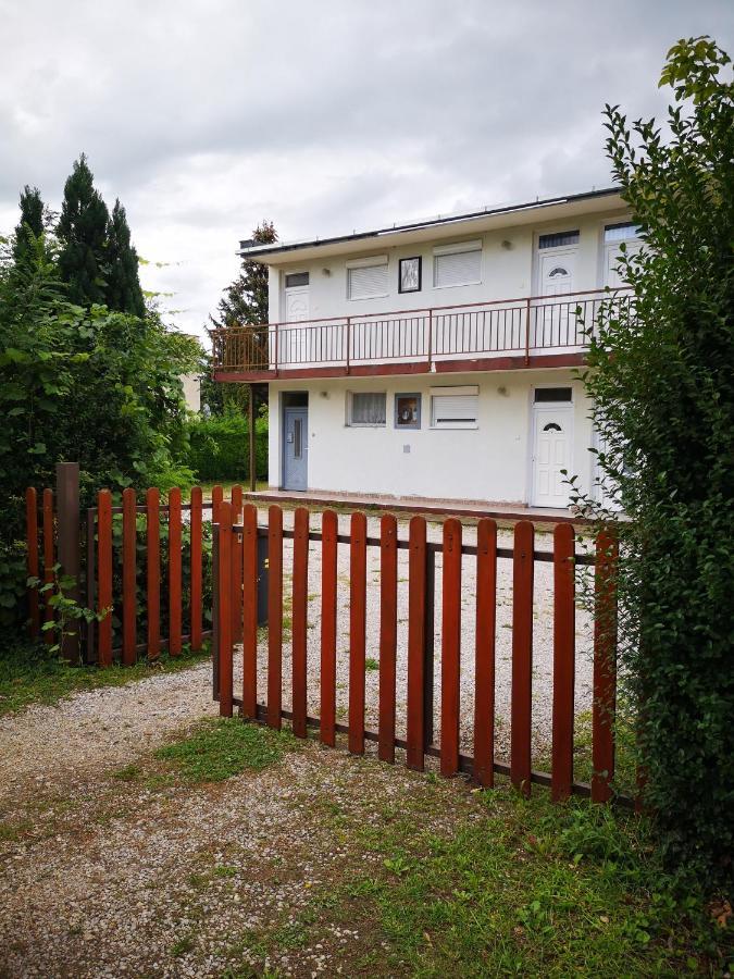 Dorka Apartman 본보야크바세기 외부 사진
